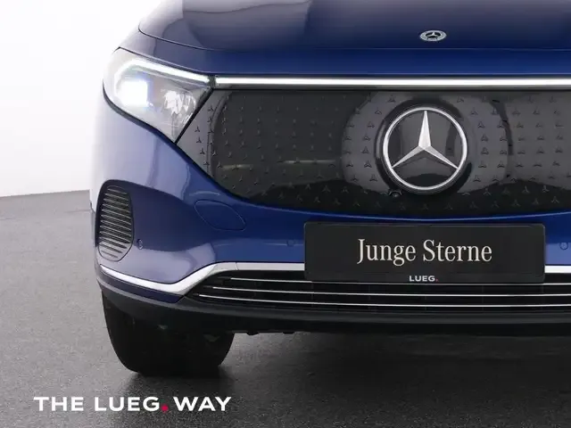 Mercedes-Benz EQA 300