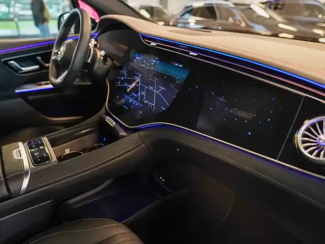 Mercedes-Benz EQE SUV