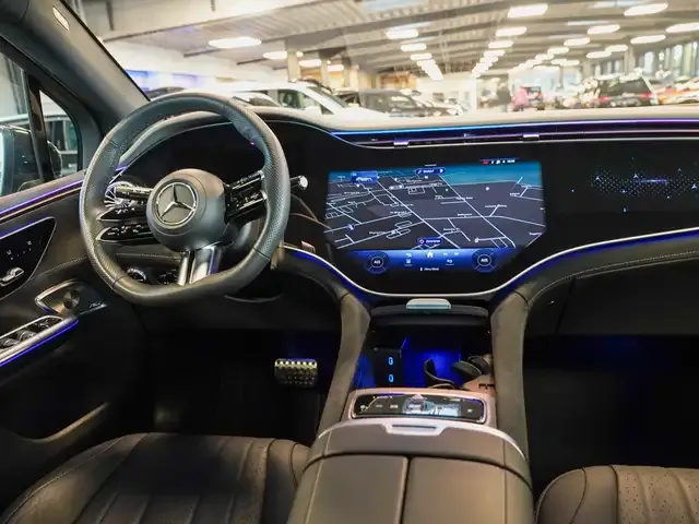 Mercedes-Benz EQE SUV