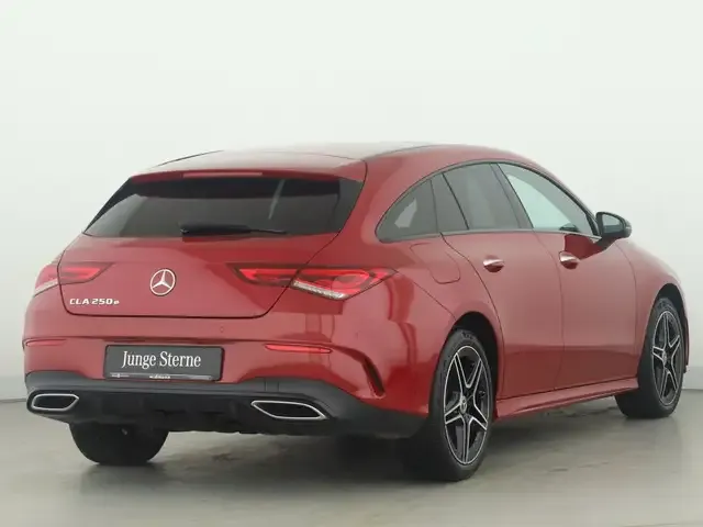 Mercedes-Benz CLA 250