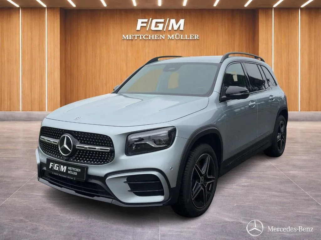 Mercedes-Benz GLB 200