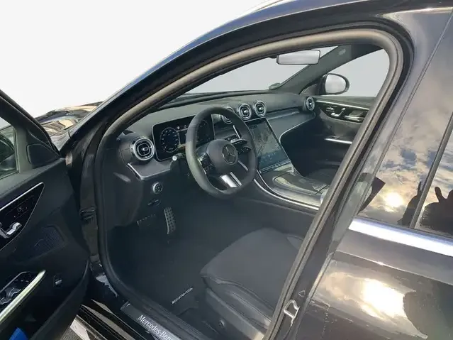 Mercedes-Benz C 220