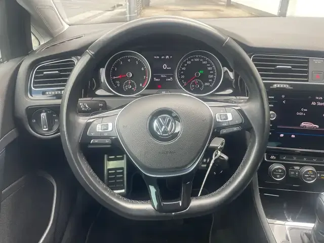 Volkswagen Golf Variant