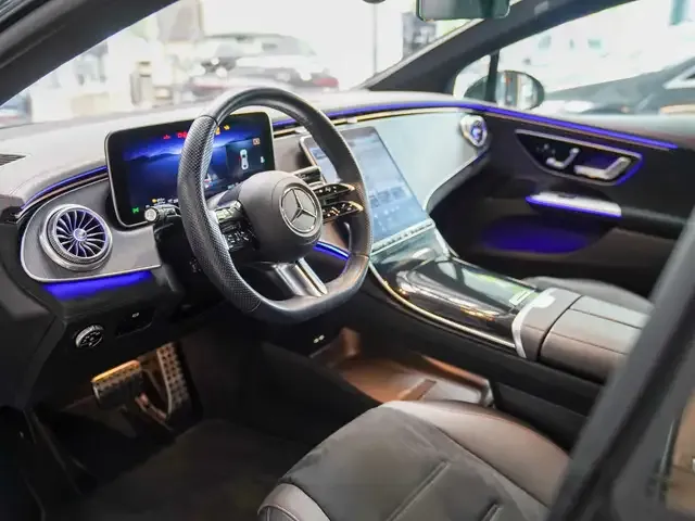Mercedes-Benz EQE 350