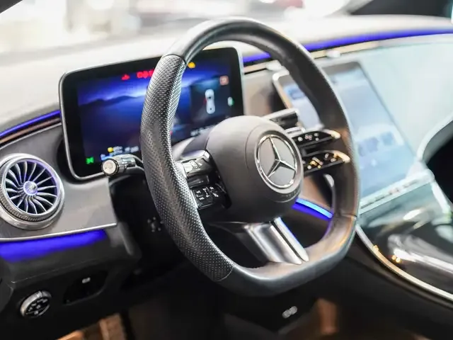 Mercedes-Benz EQE 350