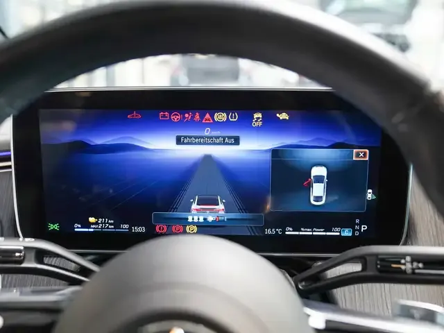 Mercedes-Benz EQE 350