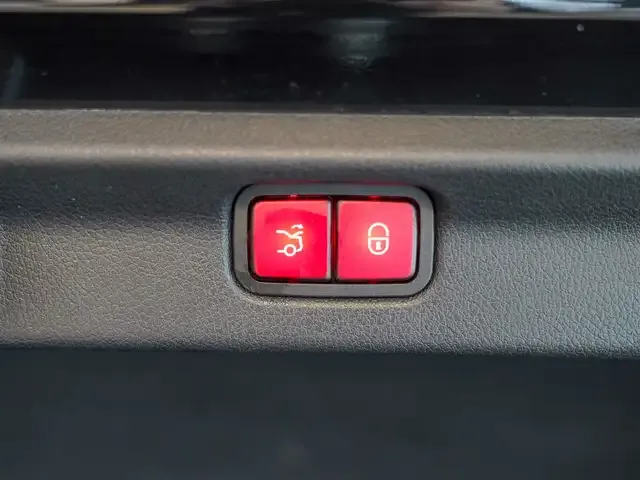 Mercedes-Benz EQE 350