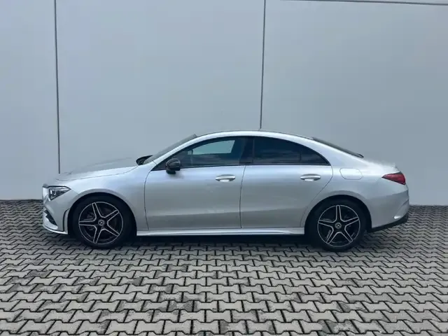 Mercedes-Benz CLA 250