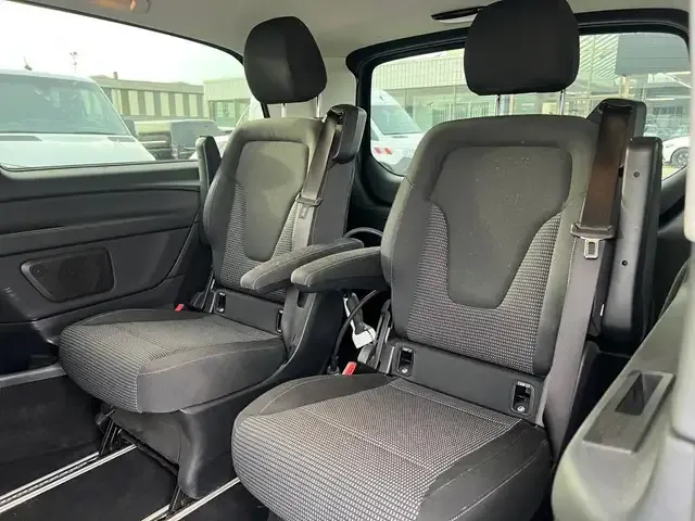 Mercedes-Benz EQV 300