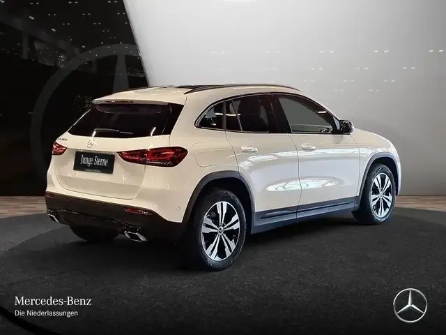 Mercedes-Benz GLA 250