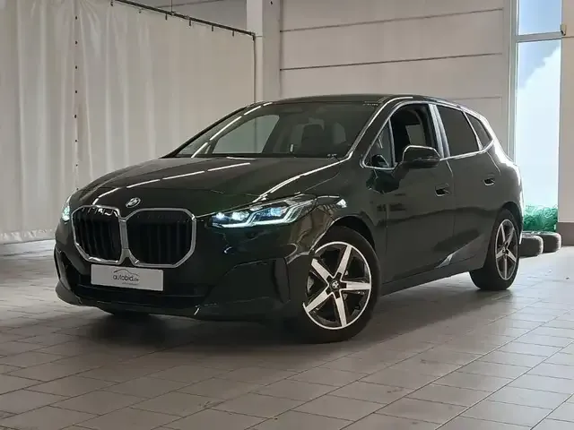 BMW 218