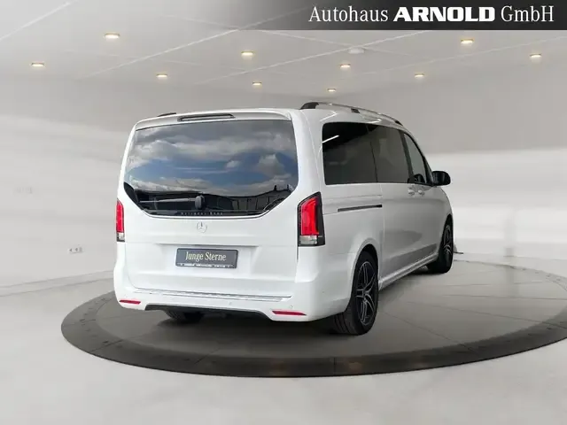 Mercedes-Benz V 300