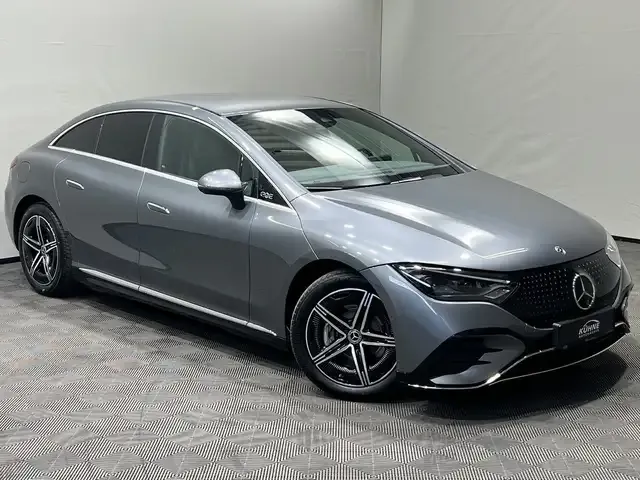 Mercedes-Benz EQE 300