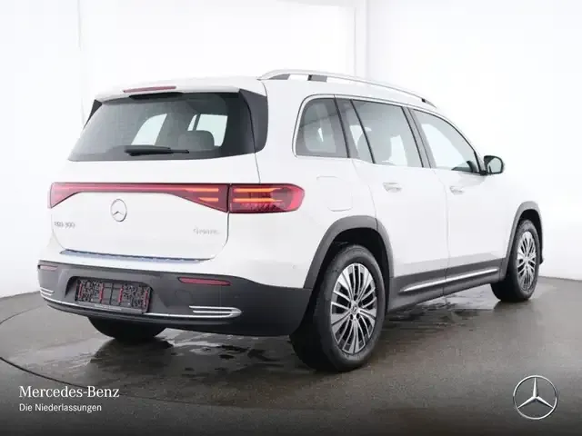 Mercedes-Benz EQB 300