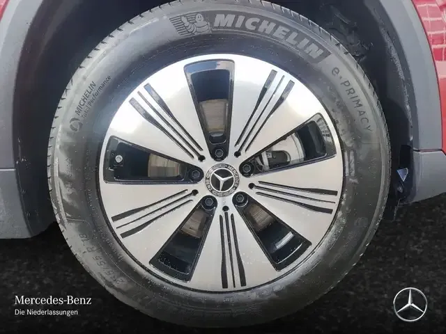 Mercedes-Benz EQA 250