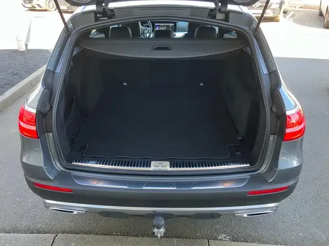 Mercedes-Benz E 400