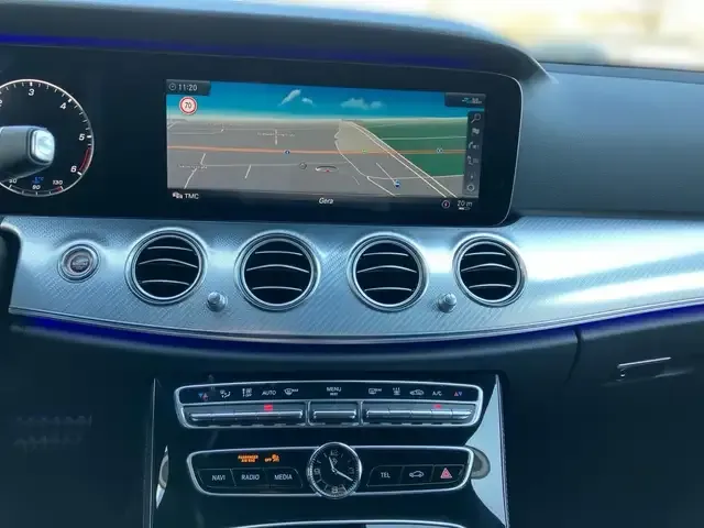 Mercedes-Benz E 400