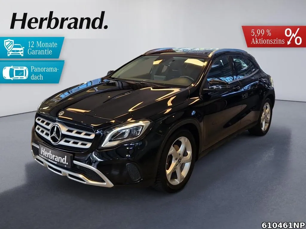 Mercedes-Benz GLA 200