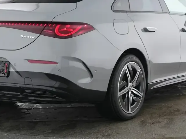 Mercedes-Benz CLA 350