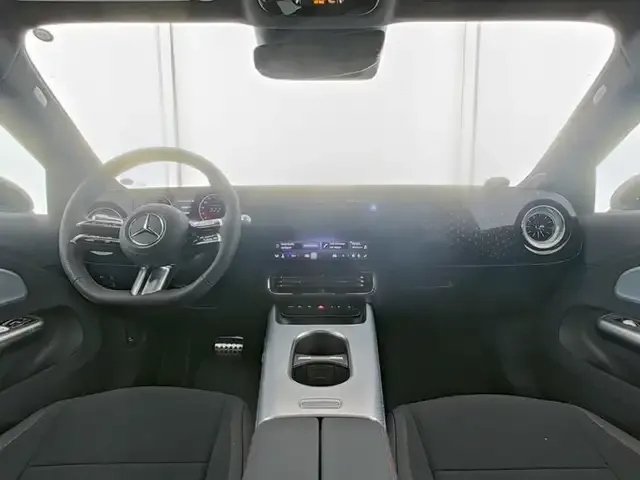 Mercedes-Benz CLA 350