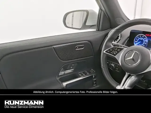 Mercedes-Benz EQB 300