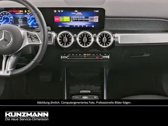 Mercedes-Benz EQB 300