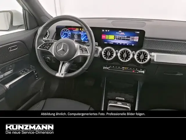 Mercedes-Benz EQB 300