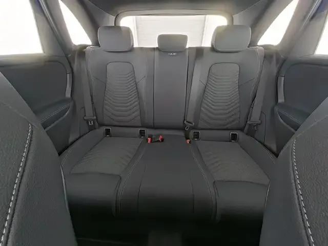 Mercedes-Benz B 220