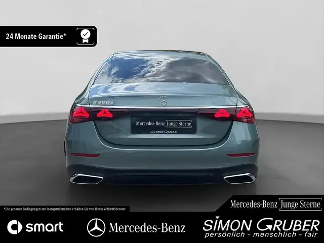 Mercedes-Benz E 300