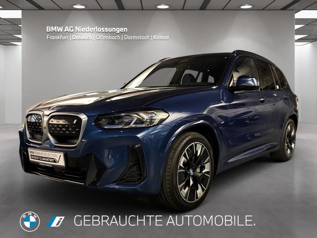BMW iX3