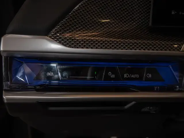 BMW 740