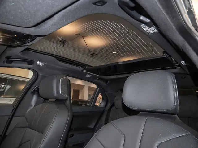 BMW 740