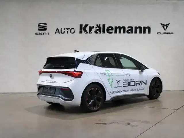 CUPRA Born