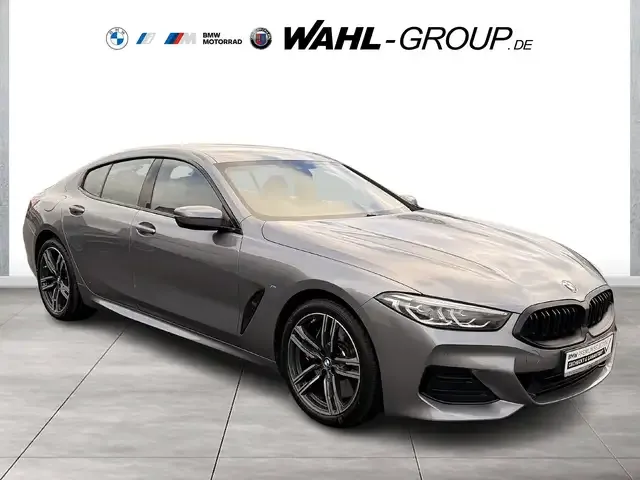BMW 840