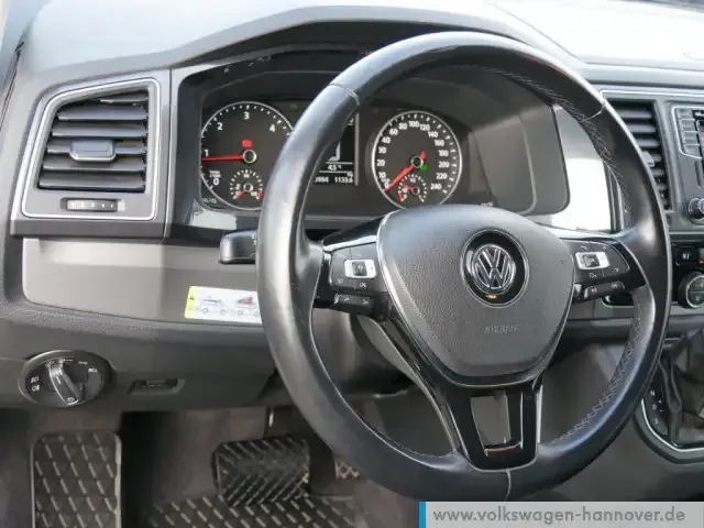 Volkswagen T6 California