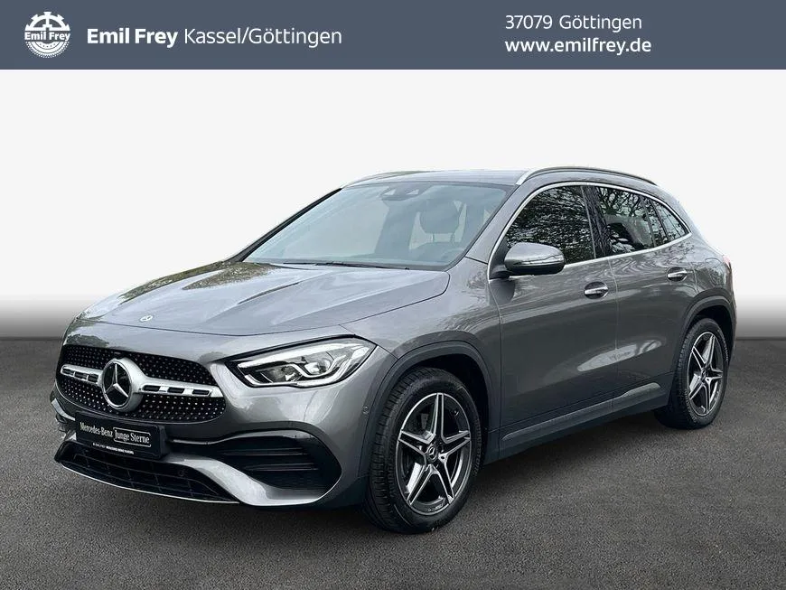 Mercedes-Benz GLA 220