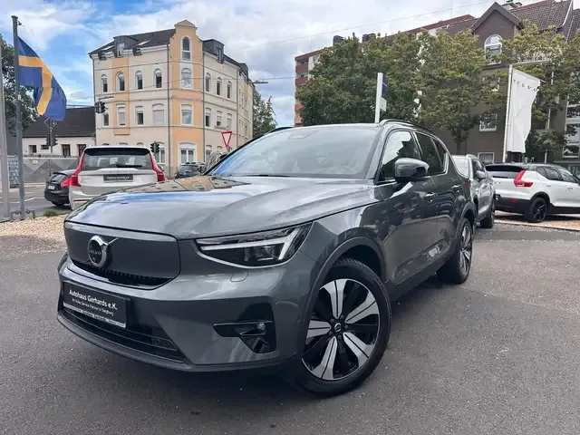 Volvo EX40