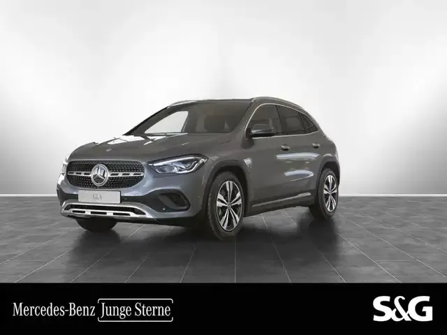 Mercedes-Benz GLA 250