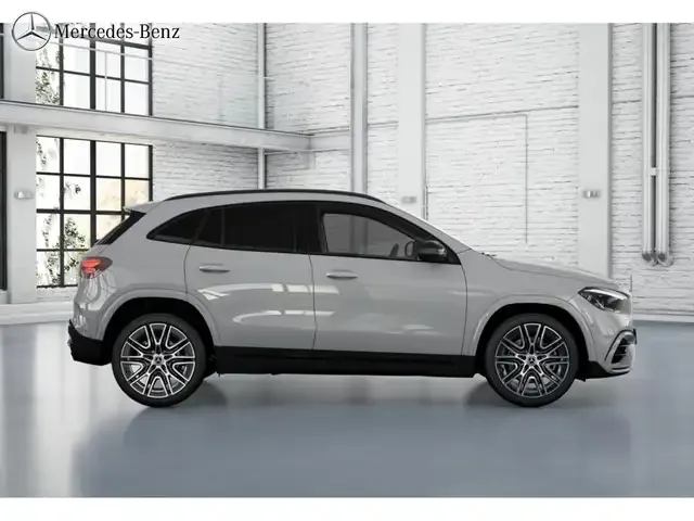 Mercedes-Benz GLA 200