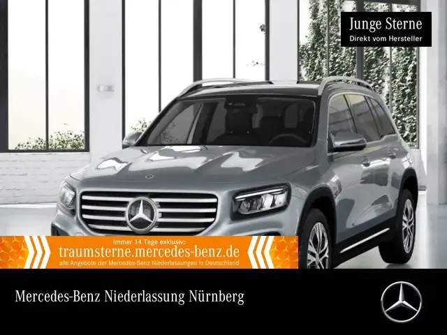 Mercedes-Benz GLB 220