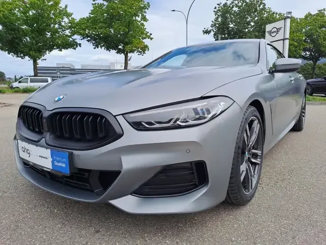 BMW 840