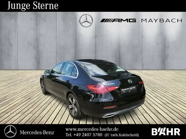 Mercedes-Benz C 220