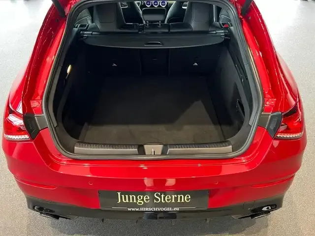 Mercedes-Benz CLA 35 AMG