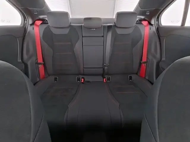 Mercedes-Benz A 35 AMG
