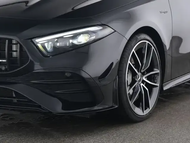 Mercedes-Benz A 35 AMG