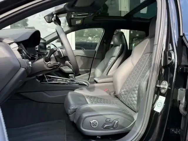 Audi RS4