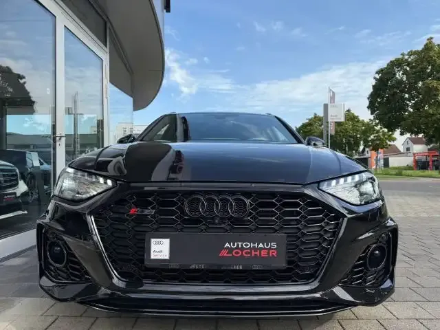 Audi RS4