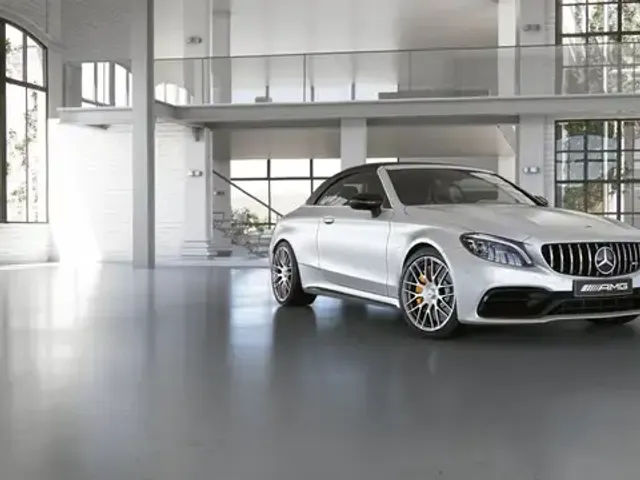 Mercedes-Benz C 63 AMG