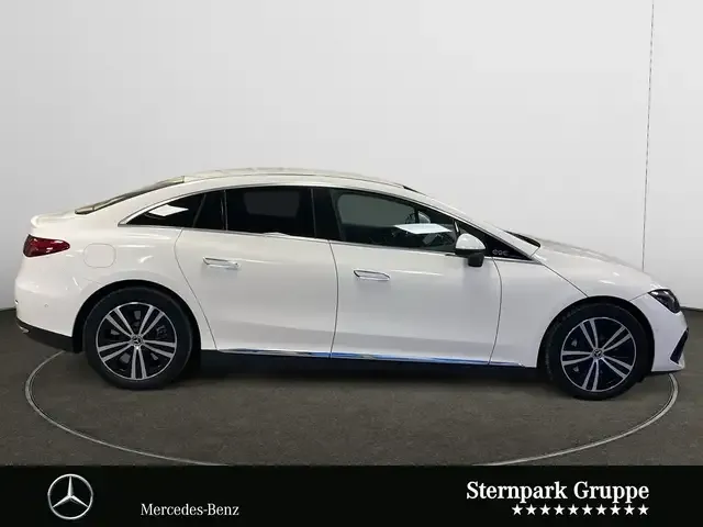 Mercedes-Benz EQE 350