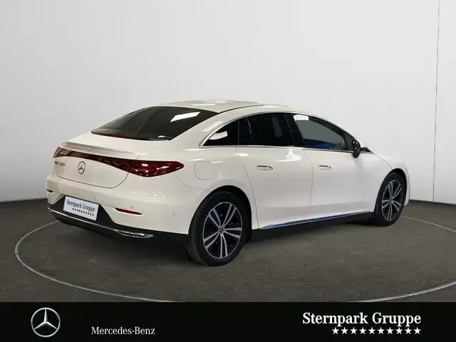 Mercedes-Benz EQE 350